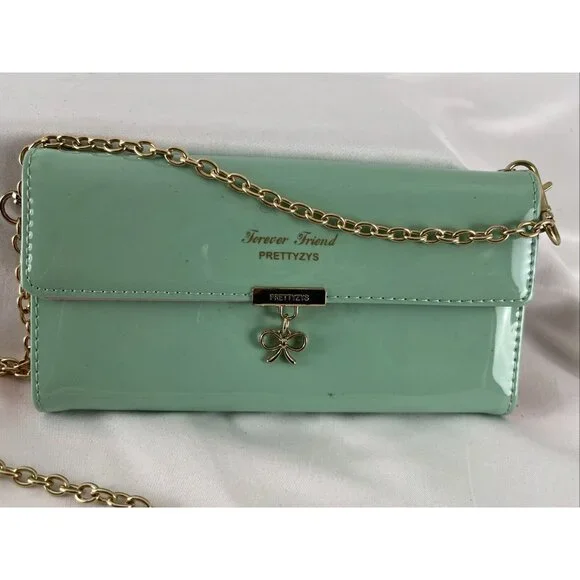 Prettyzys Forever Friend Mint Green and Pink Phone Necklace w/ Bow Detail - Picture 2 of 6